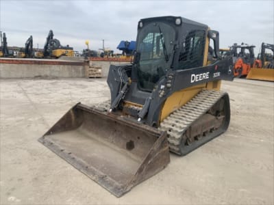 2015 John Deere 323E