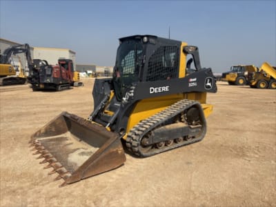 2023 John Deere 325G