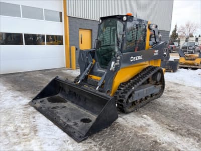 2025 John Deere 325G
