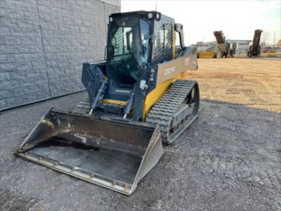 2023 John Deere 325G