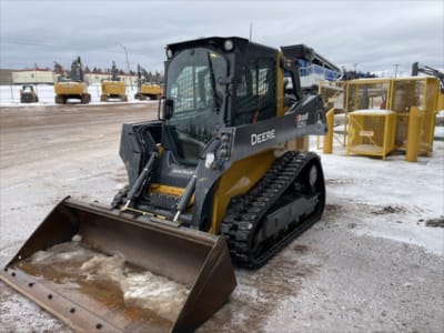 2023 John Deere 325G