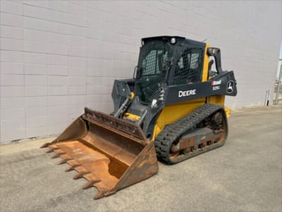 2023 John Deere 325G