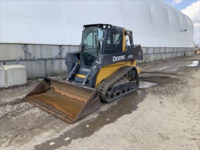 2018 John Deere 325G