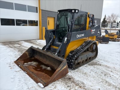 2023 John Deere 325G