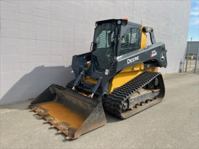 2023 John Deere 331G