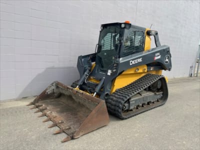 2022 John Deere 331G