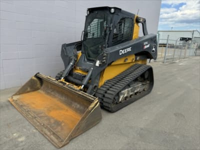 2022 John Deere 331G