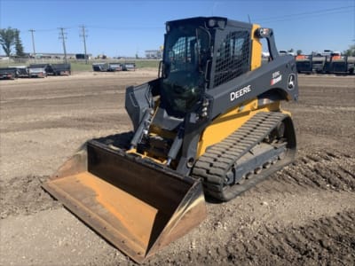 2023 John Deere 331G