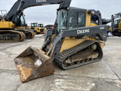 2017 John Deere 333E
