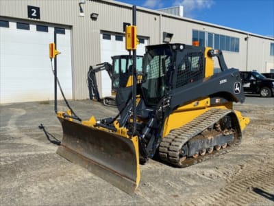 2023 John Deere 333G