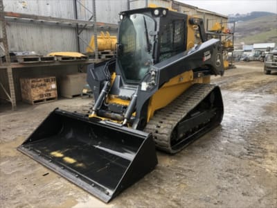 2022 John Deere 333G