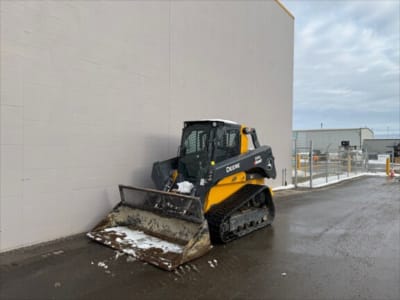 2023 John Deere 333G