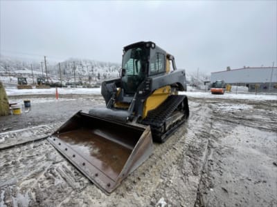 2019 John Deere 333G