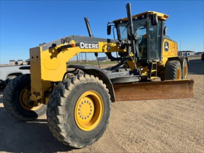 2020 John Deere 772G
