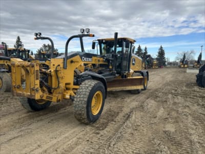 2021 John Deere 772G
