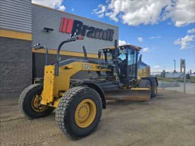 2019 John Deere 772G