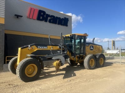 2021 John Deere 870G