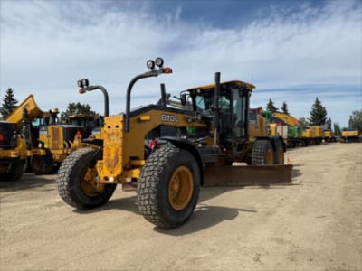 2017 John Deere 870G