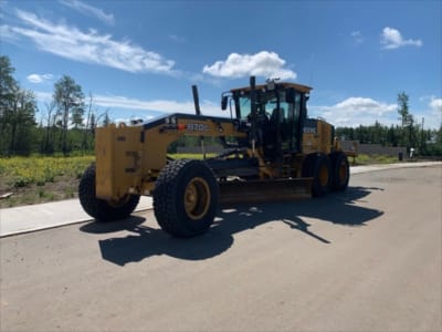 2014 John Deere 870GP
