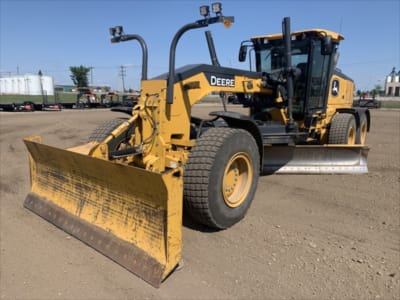 2022 John Deere 872G