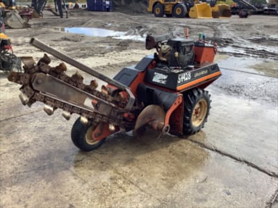 2005 Ditch Witch 1820