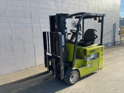2016 Clark TMX20