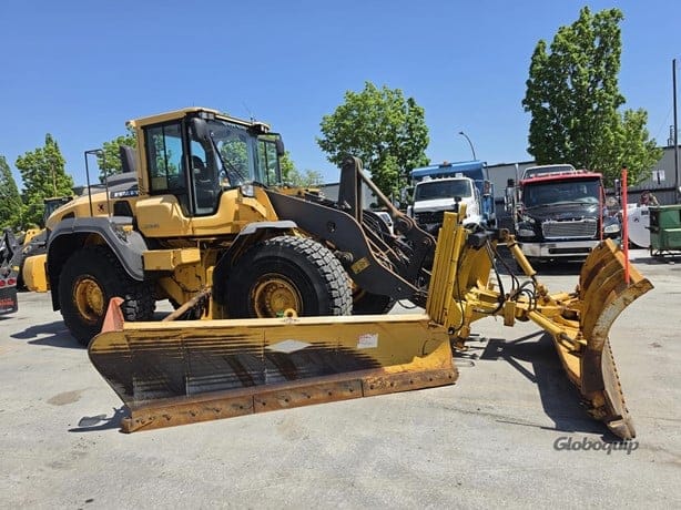2015 VOLVO L110H