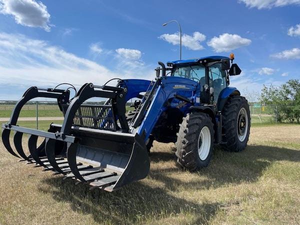 2022 New Holland T7.210
