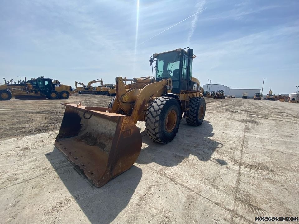 2004 CATERPILLAR 928GII