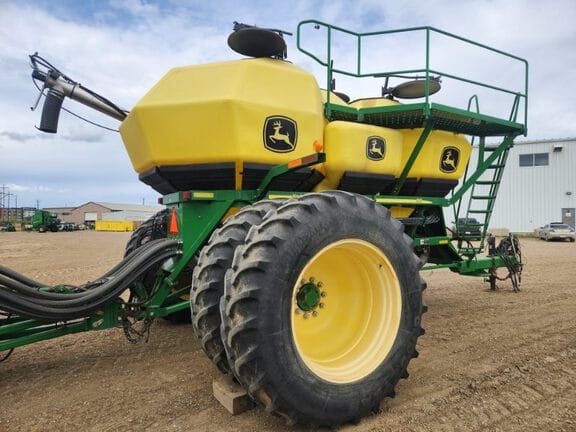 2012 John Deere 1870