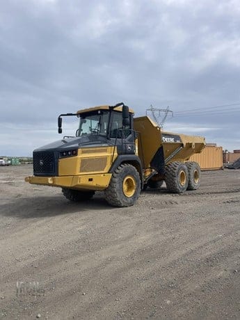 2017 DEERE 310E