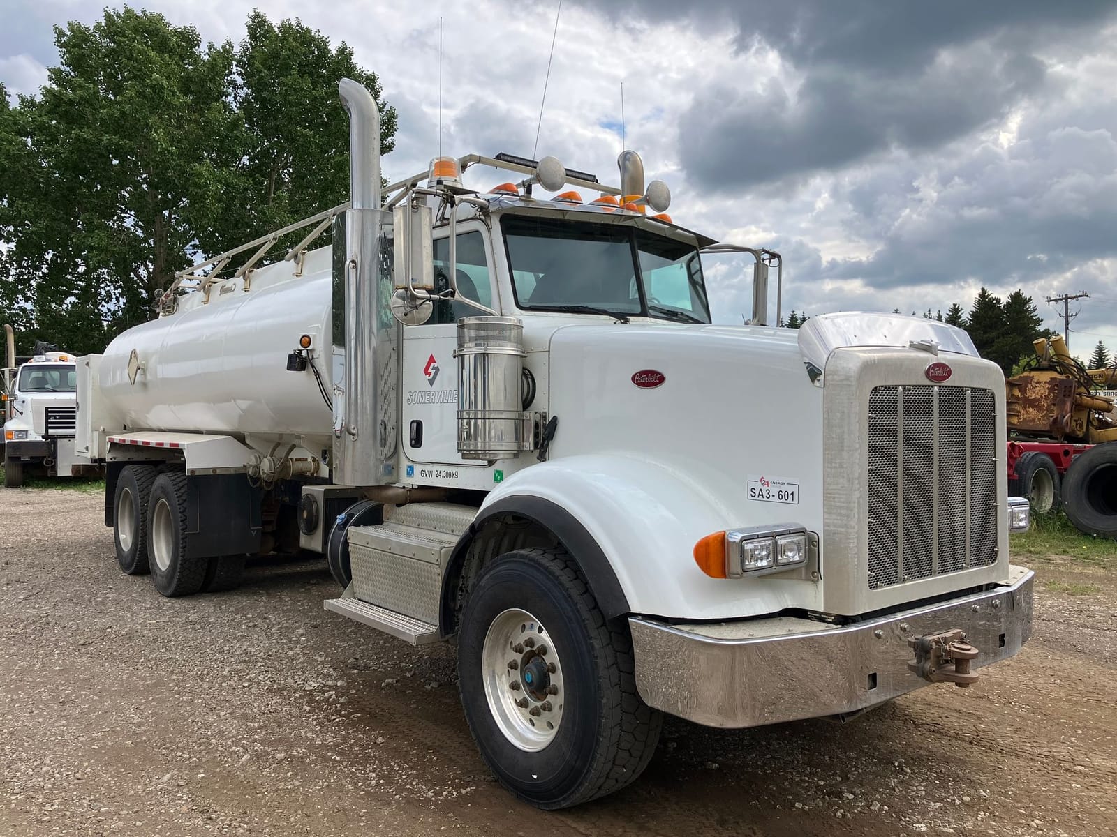 2012 Peterbilt 367 6x4 Fuel Truck