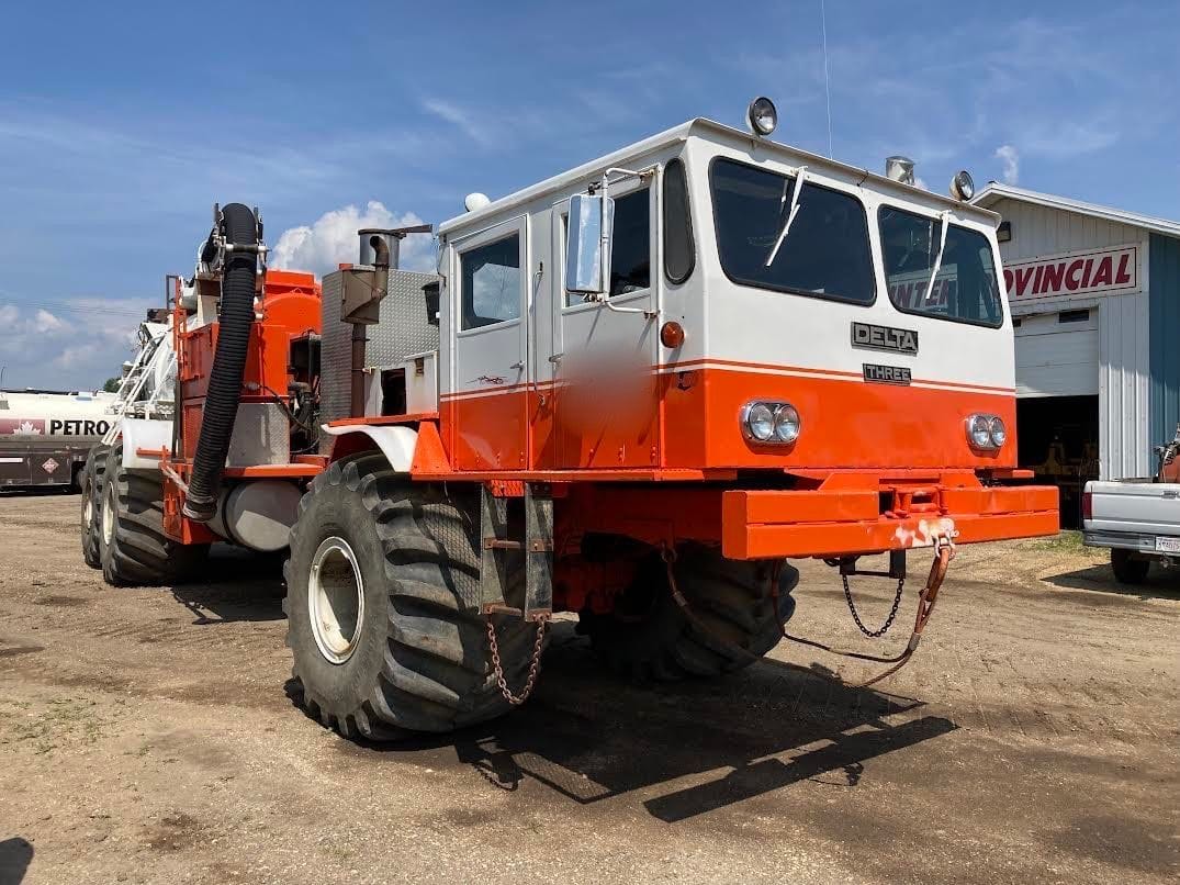 1980 Foremost Delta III Nordel 6x6 Crew Cab Hydro Vac