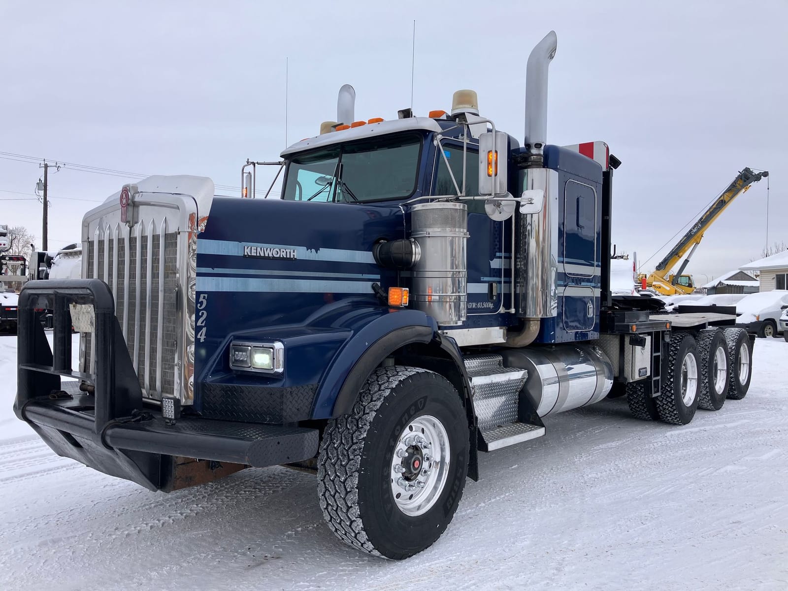 2007 Kenworth T800 Sleeper Winch Truck