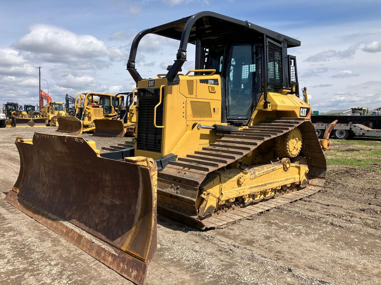 2016 Caterpillar D6N LGP Dozer