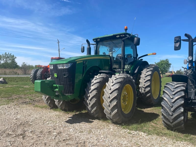 2017 JOHN DEERE 8320R TRACTOR