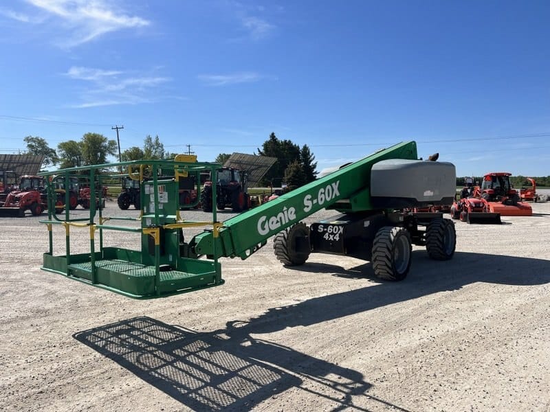 2017 GENIE S-60X Manlift
