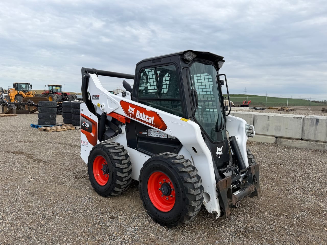 2021 BOBCAT S76