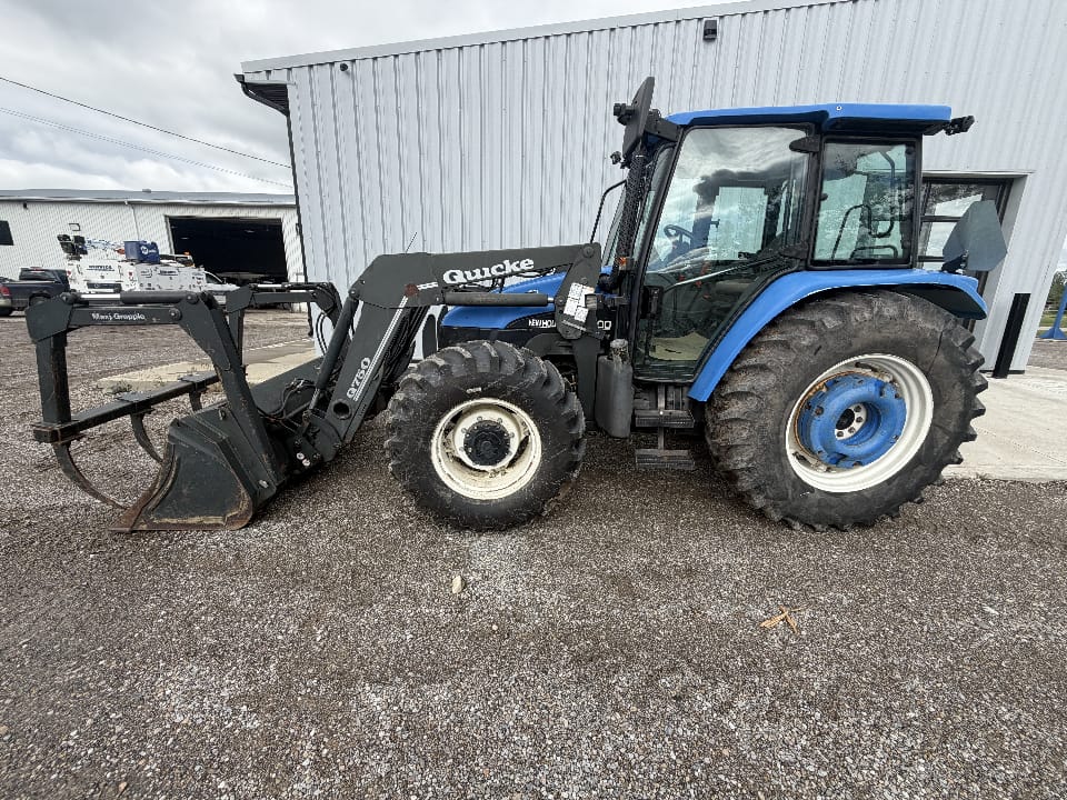 2002 New Holland TL100