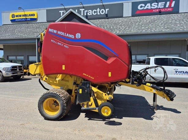 2023 NEW HOLLAND ROLL-BELT 450