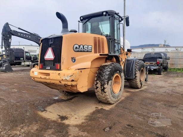 2016 CASE 621F