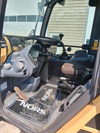 2018 VOLVO L20H
