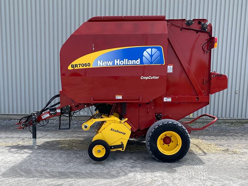 NEW HOLLAND BR7060
