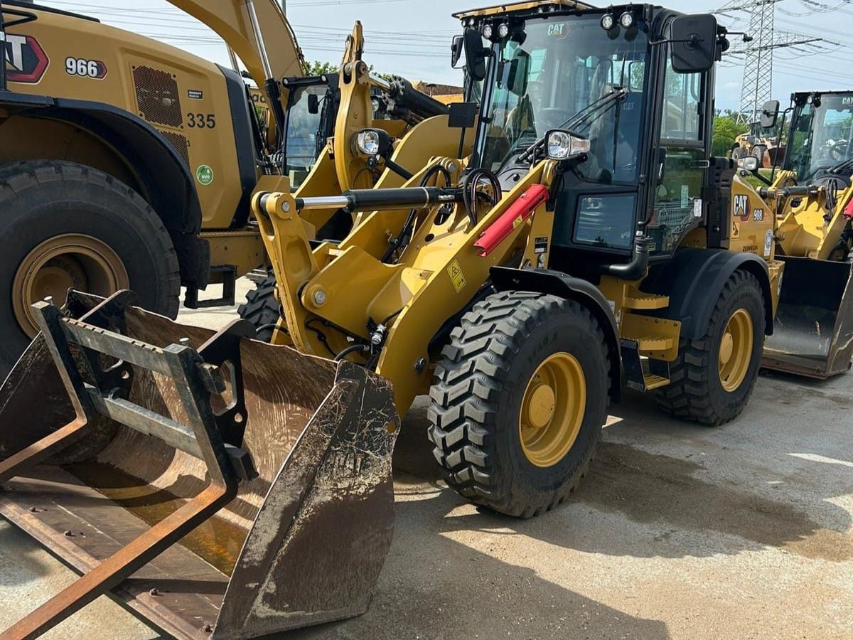 2024 CATERPILLAR 908 - 14