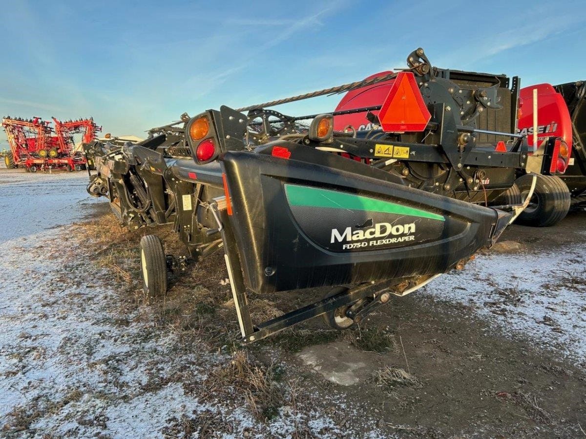 2016 MAC DON FD75