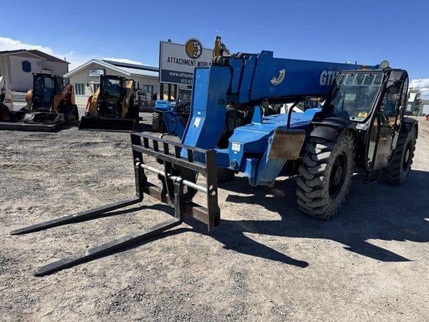 2019 GENIE GTH1056