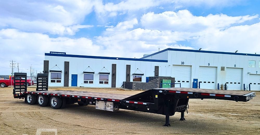 2027 Centerline 53′ Tridem Machinery Trailer