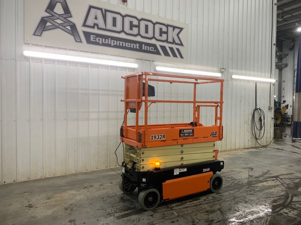 2018 JLG 1932R Electric Scissor Lift