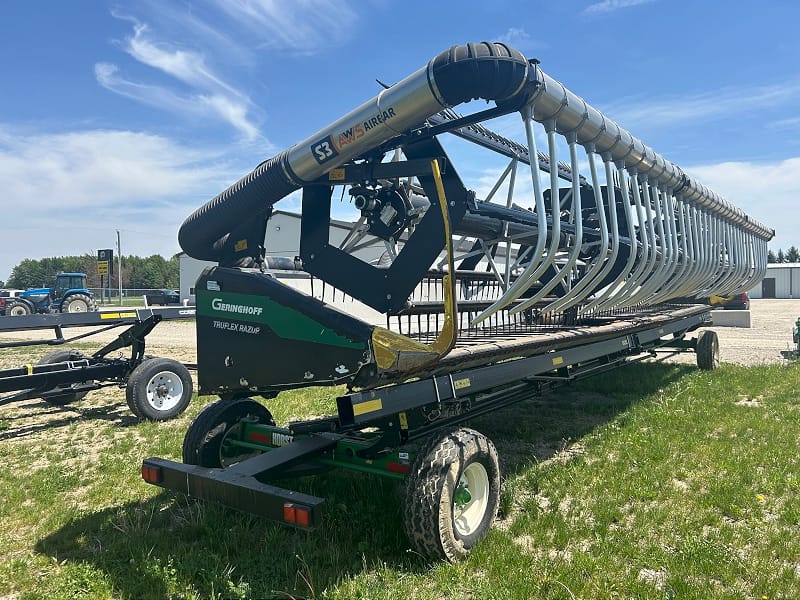 2017 GERINGHOFF TRUFLEX RAZOR FLEX DRAPER HEAD PACKAGE WITH HEADER CART