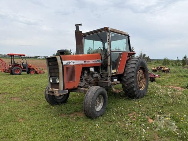MASSEY FERGUSON 3545